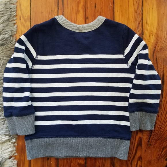 Baby Gap Sweatshirt and T Shirt Bundle 18-24 Month - Picture 3 of 7